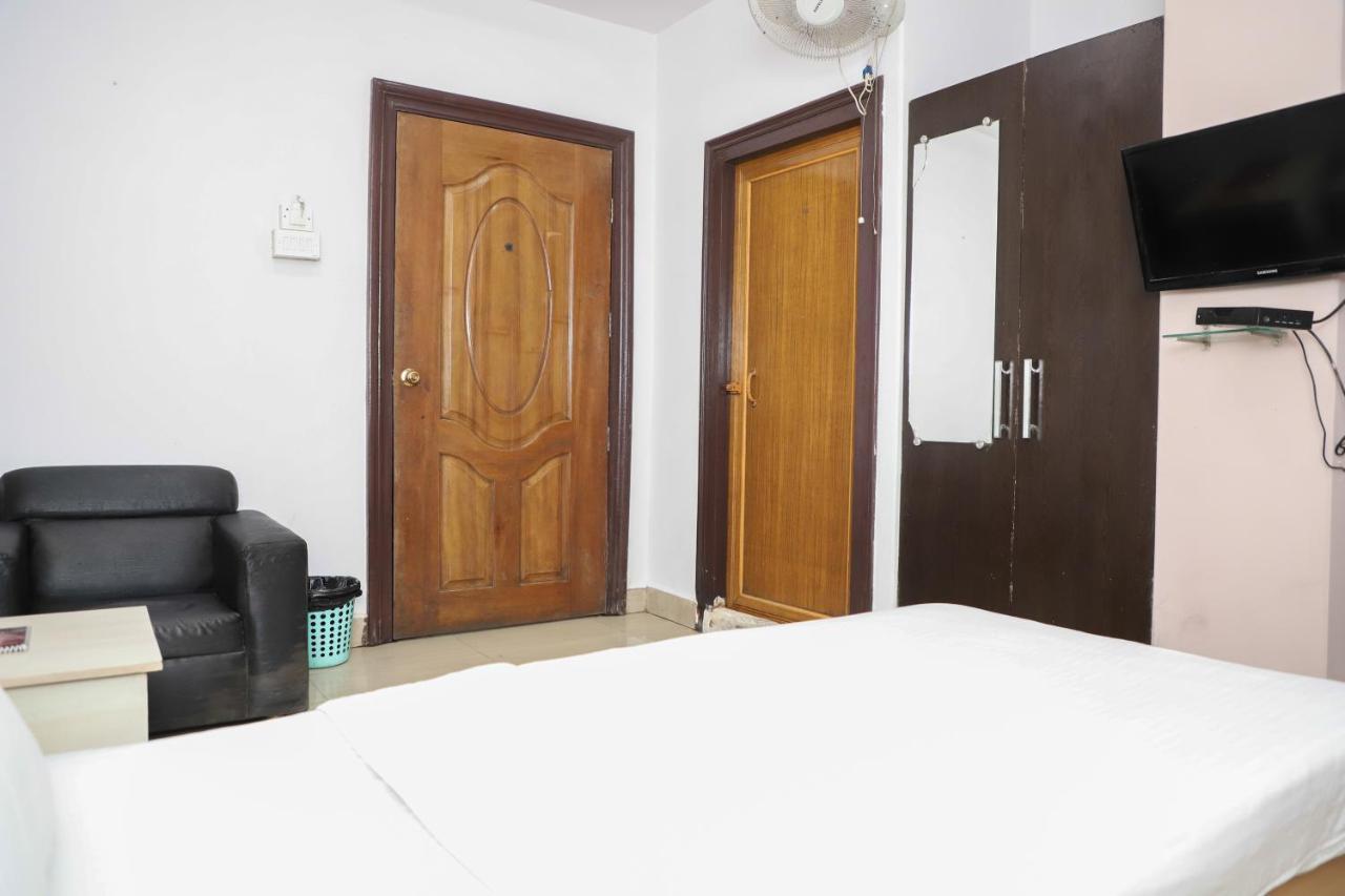 The Grand Hotel Āīzawl Kamer foto